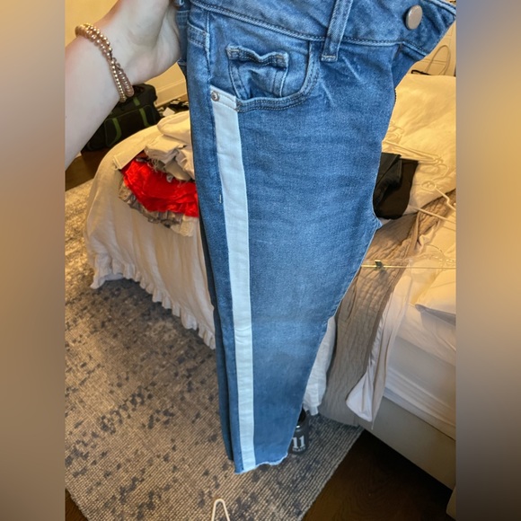 DL1961 Florence Cropped Mid-rise Skinny with White Stripe - Picture 4 of 5